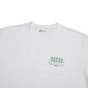 Girls Love BROKE TEE